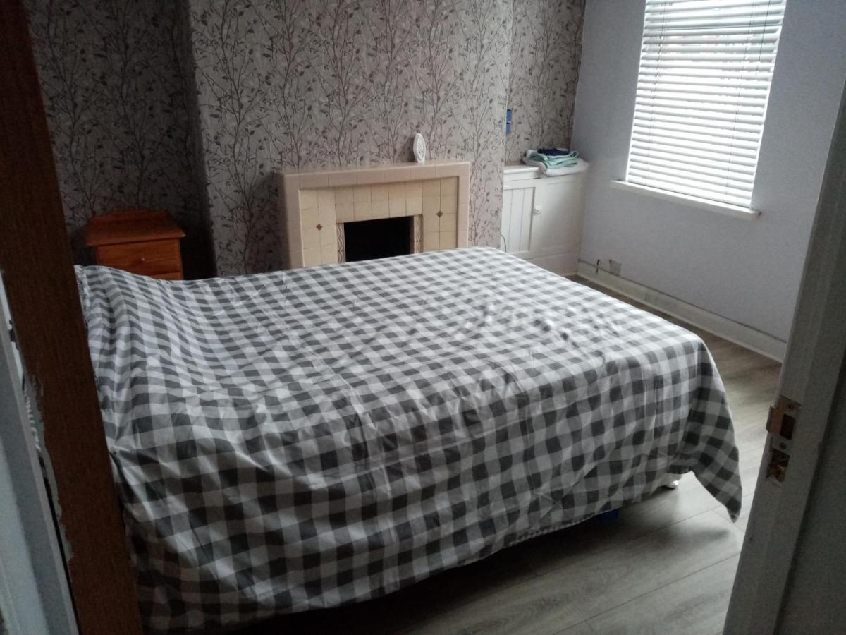 East Belfast Rooms Available Long Or Short Term Accommodation Exterior photo